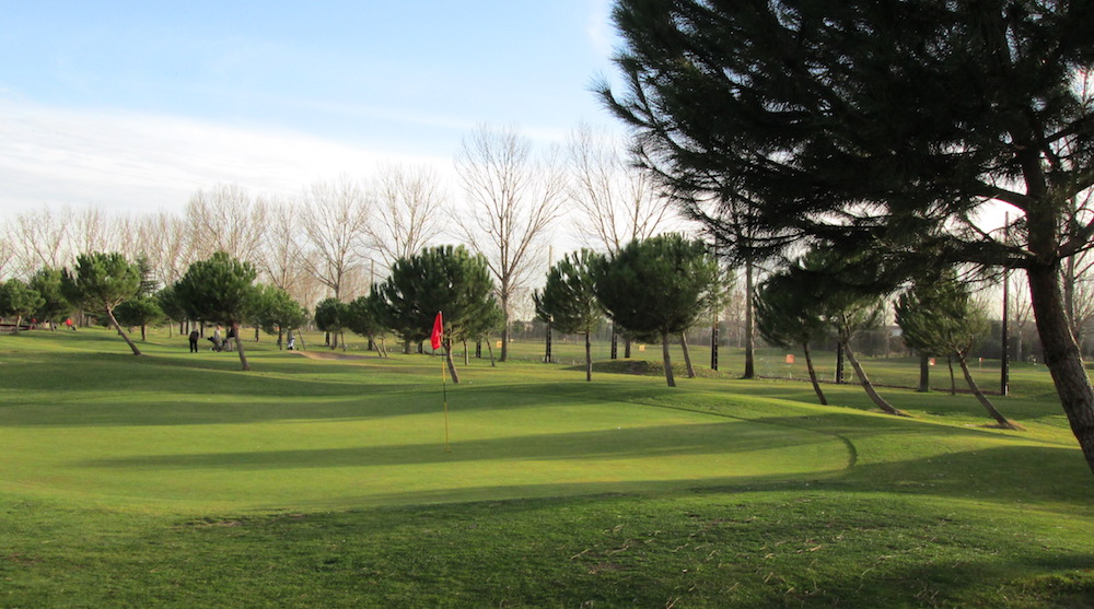 play golf madrid