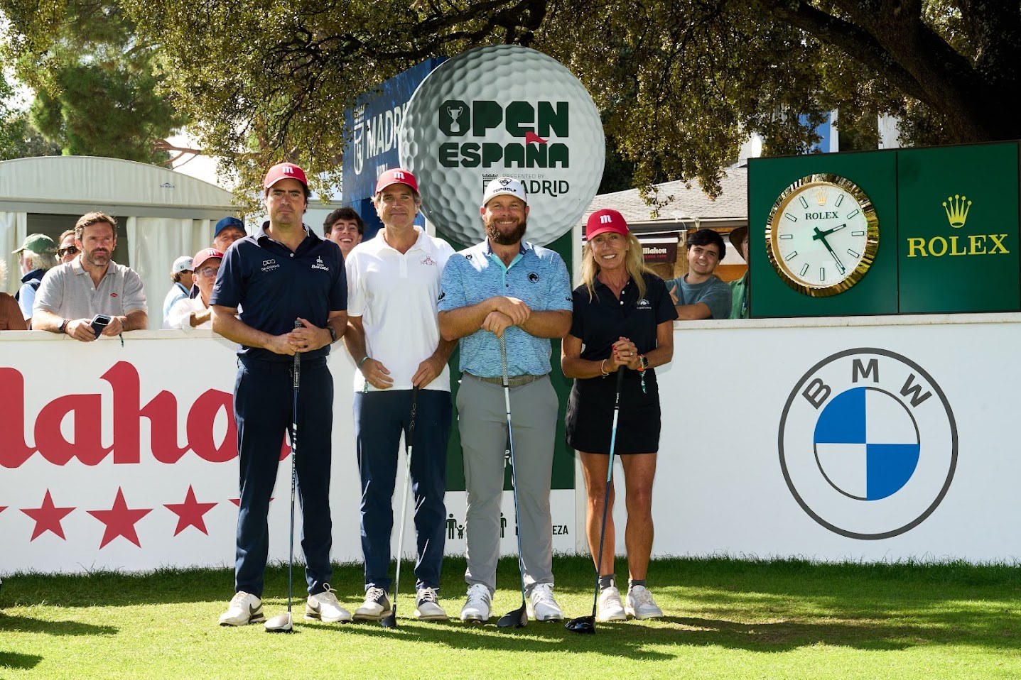 Mónica Díaz Vecino with Tyrrell Hatton, Open de España 2026